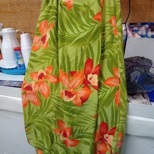 time and tru (8-10) green floral skirt